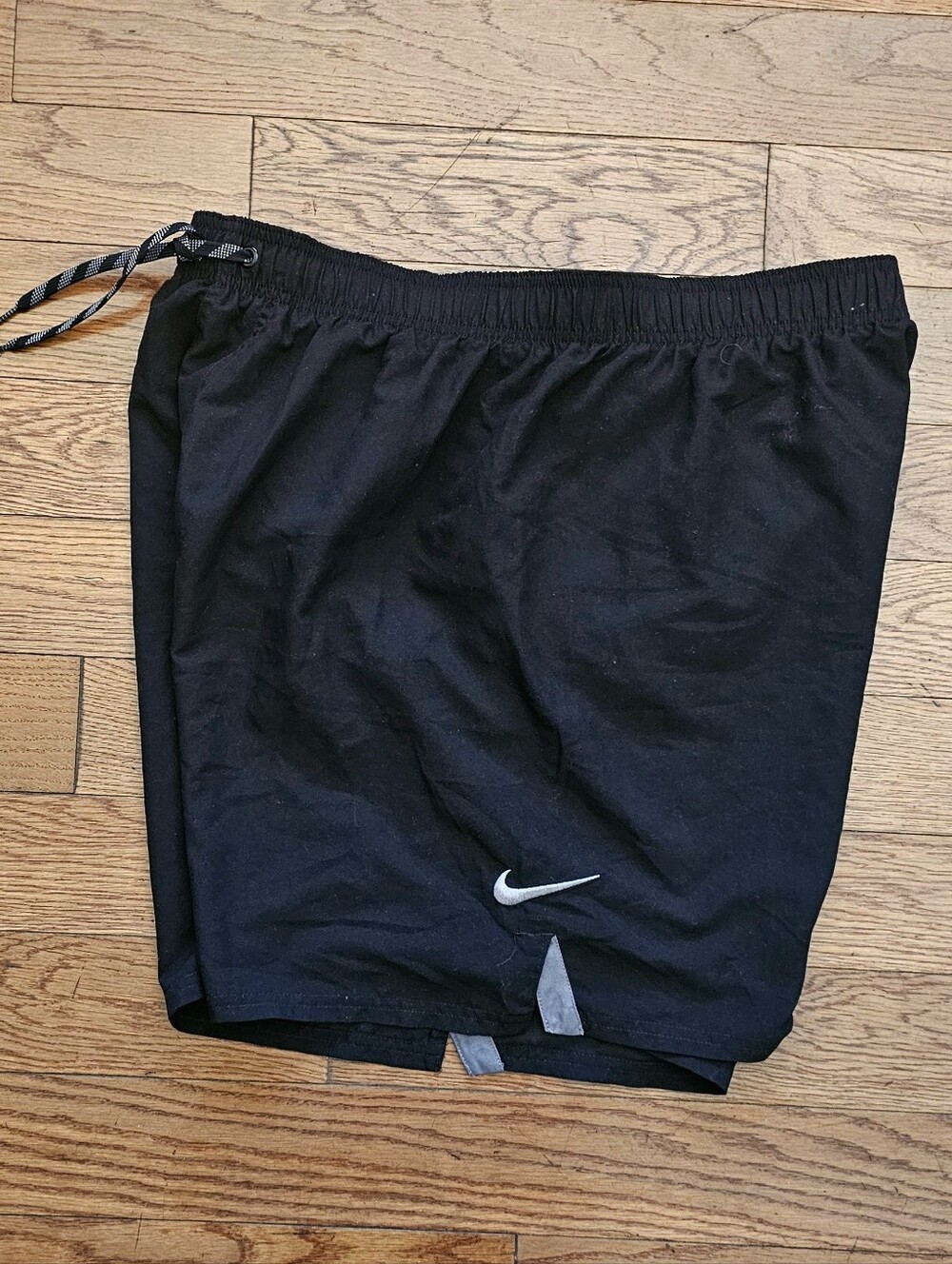 Nike Men's Swim Lap / Volley 7" Shorts in BLACK GREY, SZ: XXL | NESS8400-001